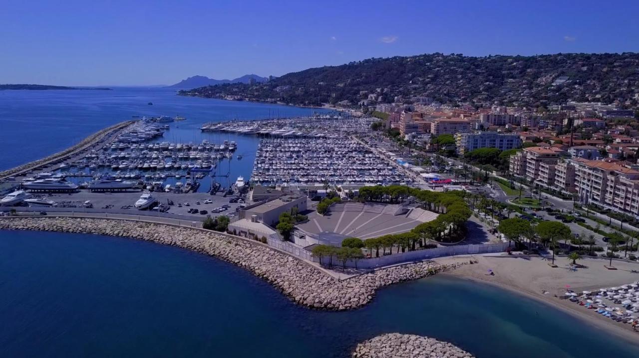 Apt Golfe Juan - 5Min Des Plages - Parking Privee - Piscine Rooftop Vallauris Εξωτερικό φωτογραφία