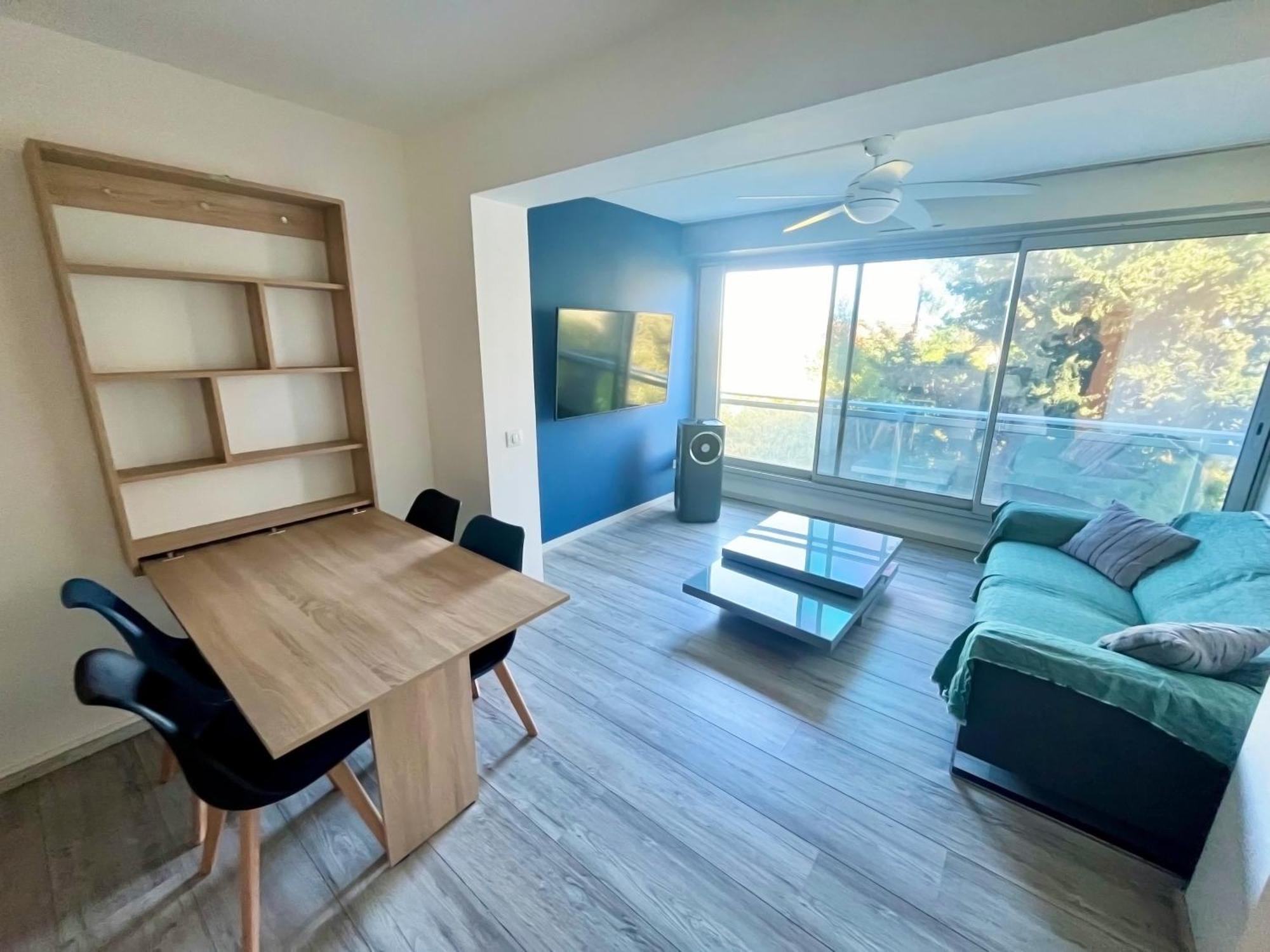 Apt Golfe Juan - 5Min Des Plages - Parking Privee - Piscine Rooftop Vallauris Εξωτερικό φωτογραφία